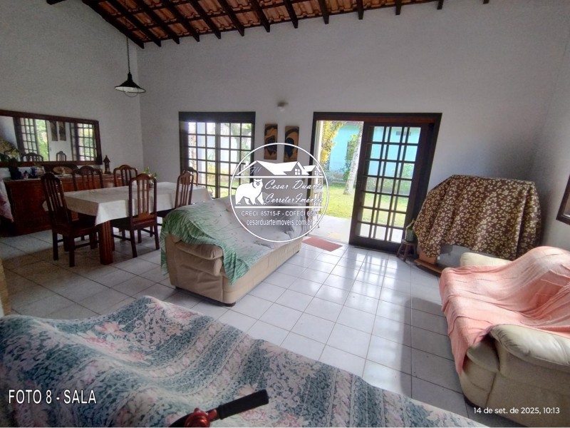 CASA DE ESQUINA EM AVENIDA COMERCIAL COM EDÍCULA E 3 DORMITÓRIOS